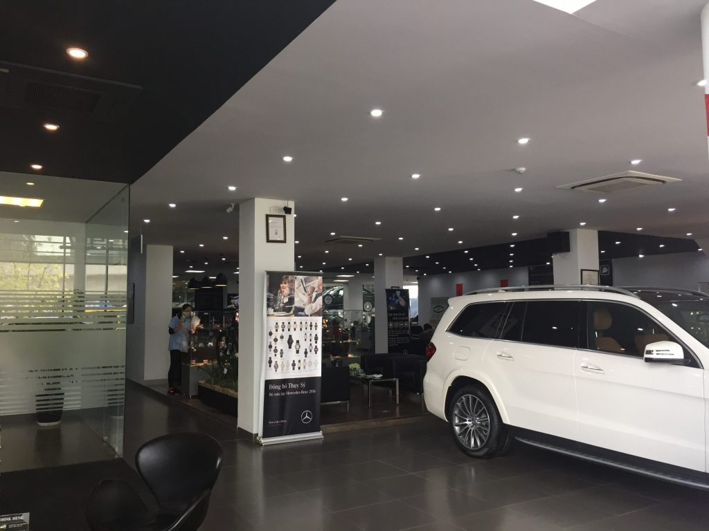 Showroom ô tô Mercedes Benz An Dư - Mỹ Đình - Hà Nội